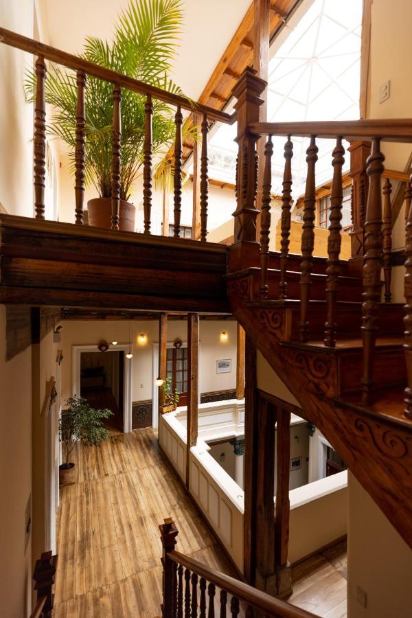 Casa El Eden Hotel กีโต ภายนอก รูปภาพ