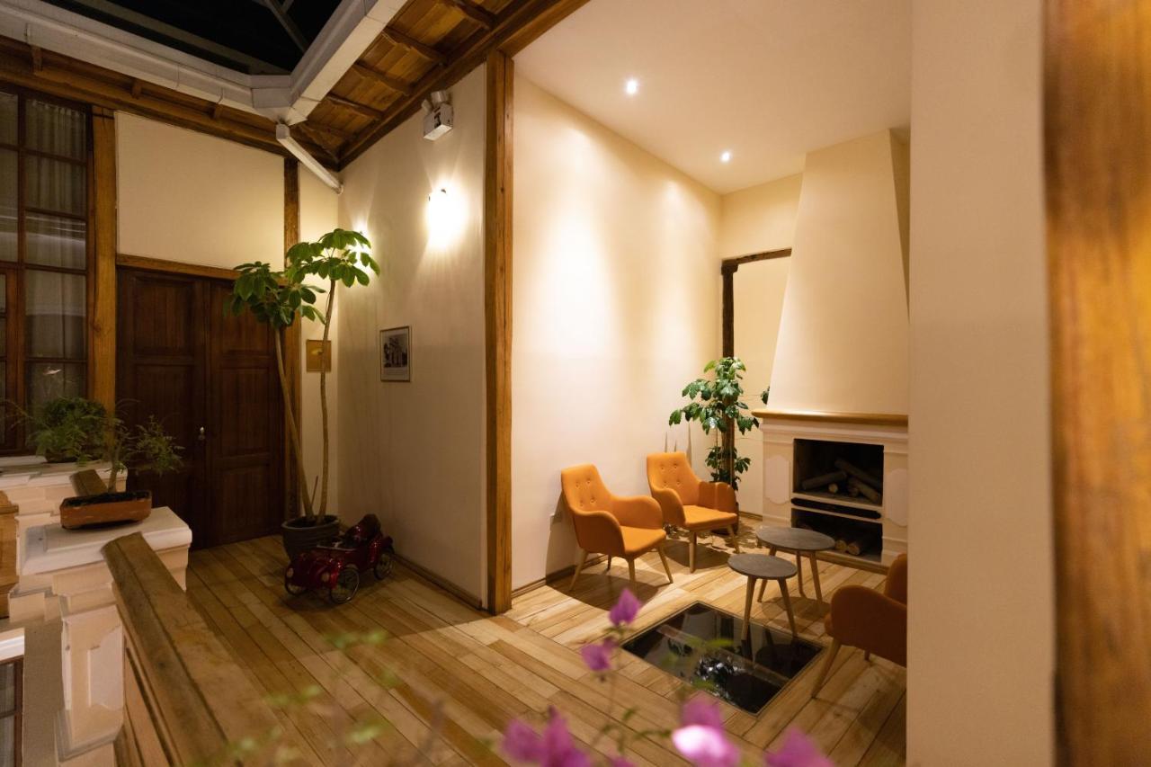 Casa El Eden Hotel กีโต ภายนอก รูปภาพ