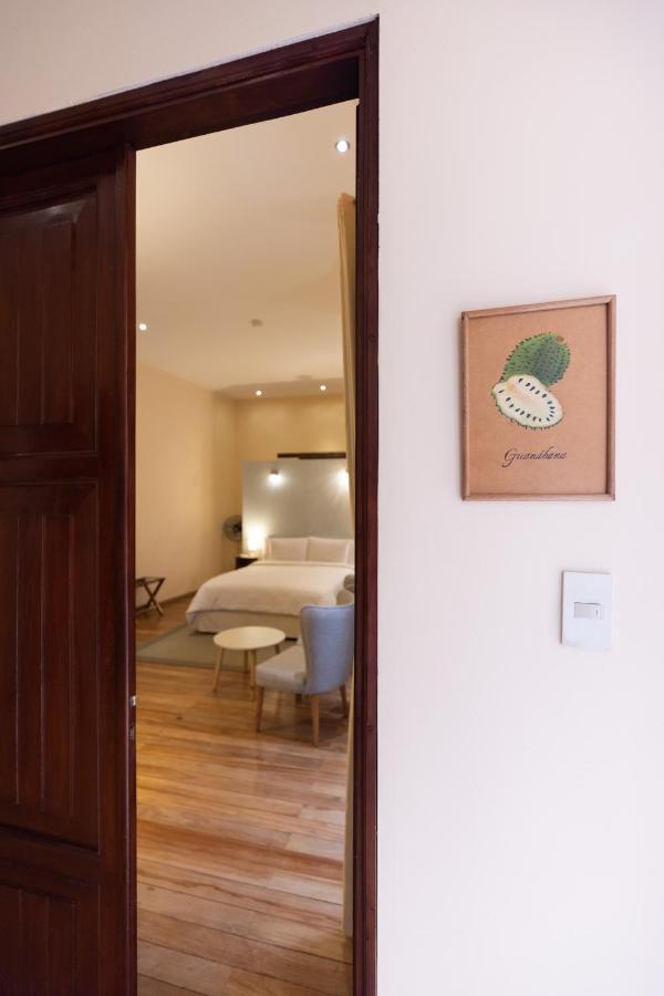 Casa El Eden Hotel กีโต ภายนอก รูปภาพ