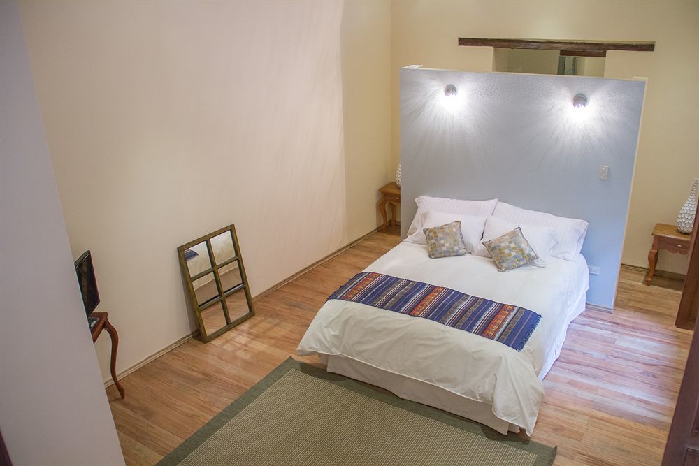 Casa El Eden Hotel กีโต ภายนอก รูปภาพ