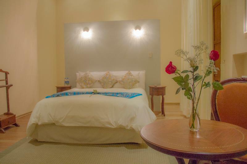 Casa El Eden Hotel กีโต ภายนอก รูปภาพ